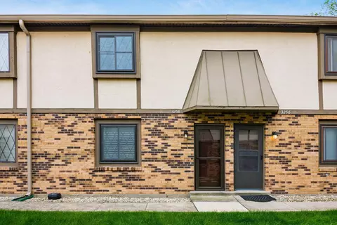 3258 Summerdale Ln #41, Columbus, OH 43221