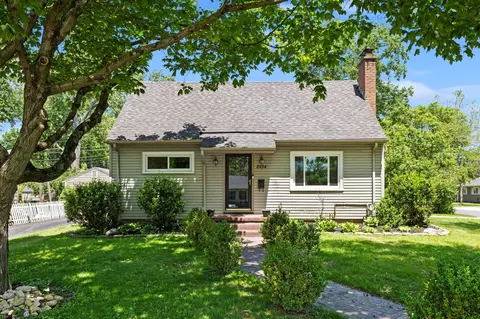2454 Cranford Rd, Columbus, OH 43221