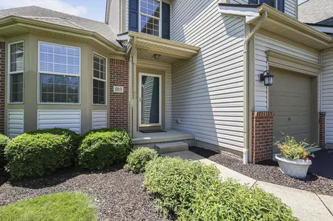 Exterior - 103 Trail East SW, Pataskala, OH 43062 photo 4 of 16