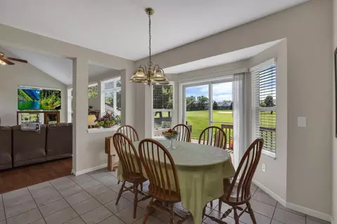 Dining - 103 Trail East SW, Pataskala, OH 43062 photo 1 of 3
