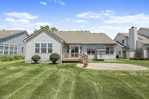 Exterior - 103 Trail East SW, Pataskala, OH 43062 photo 10 of 16