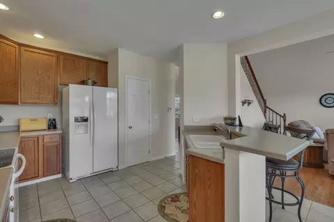 Kitchen - 103 Trail East SW, Pataskala, OH 43062 photo 1 of 7