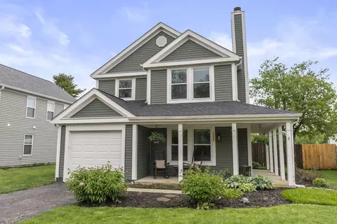 2368 Dunsworth Dr, Columbus, OH 43235