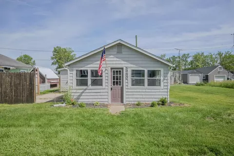 8960 Maple St, Lakeview, OH 43331