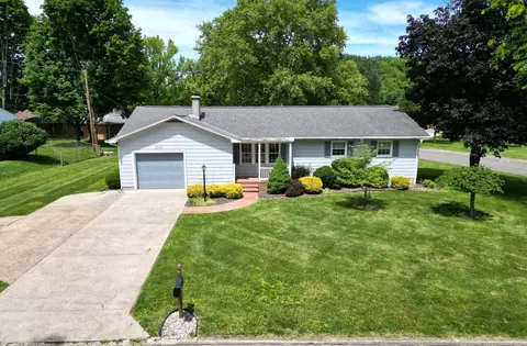 2008 Coldspring Dr, Lancaster, OH 43130