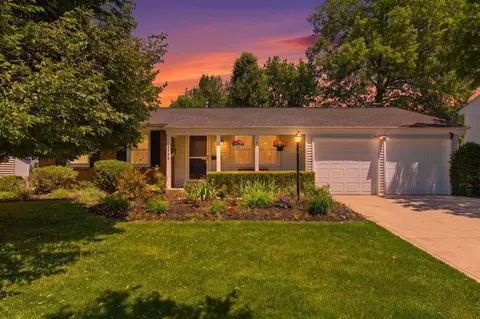 6830 Bowerman St W, Worthington, OH 43085