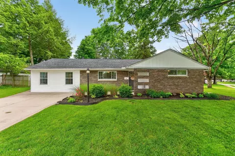 348 Iroquois Park Pl, Columbus, OH 43230