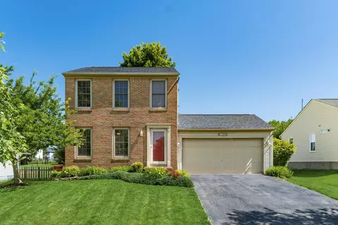 1193 Green Meadow Ave, Lancaster, OH 43130