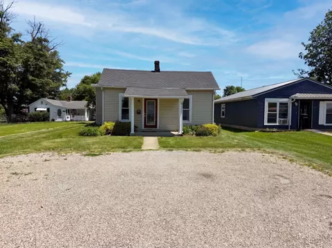 142 S 32nd St, Newark, OH 43055