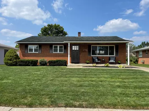 2706 Eugene Ave, Grove City, OH 43123