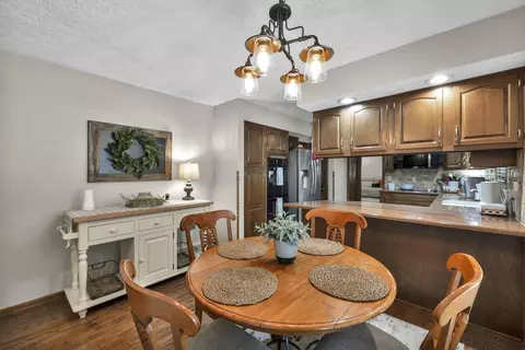 Dining - 521 Garden Pl, Marion, OH 43302 photo 1 of 7