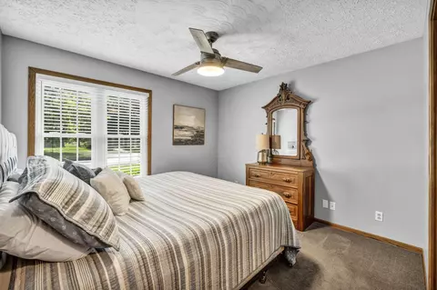 Bedroom - 521 Garden Pl, Marion, OH 43302 photo 1 of 10