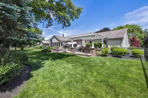 Exterior - 521 Garden Pl, Marion, OH 43302 photo 12 of 20