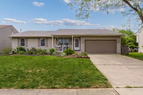 3727 Carriage Run Dr, Hilliard, OH 43026