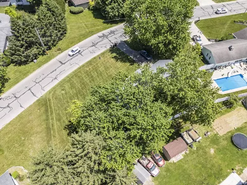 View/Area - 585 Edgewood Dr, Circleville, OH 43113 photo 3 of 8