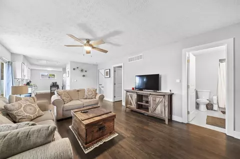 Other - 585 Edgewood Dr, Circleville, OH 43113 photo 6 of 16