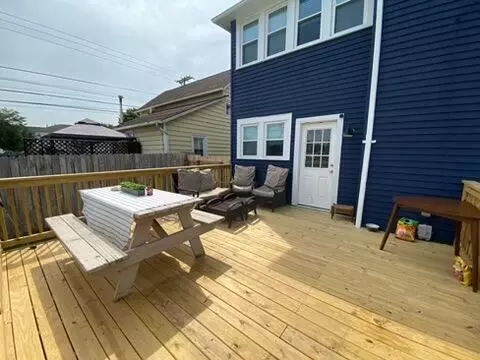 Exterior - 1245 E Chestnut St, Lancaster, OH 43130 photo 6 of 10