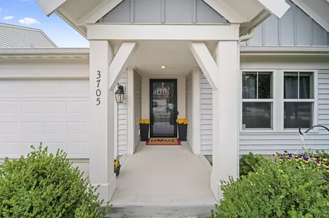 3705 Winding Path Dr, Canal Winchester, OH 43110