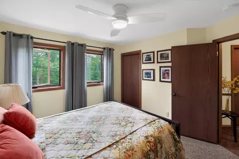 Bedroom - 660 King Beach Dr, Howard, OH 43028 photo 7 of 7