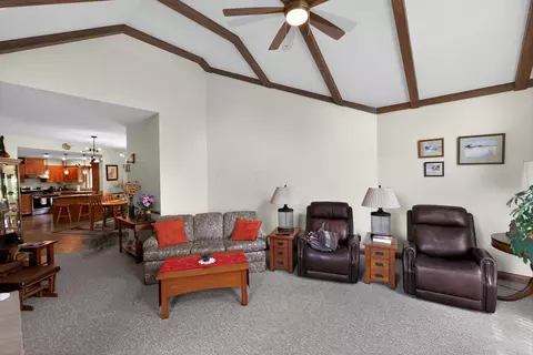 Living - 660 King Beach Dr, Howard, OH 43028 photo 2 of 4
