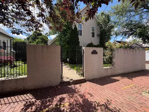 161 Jackson St, Columbus, OH 43206