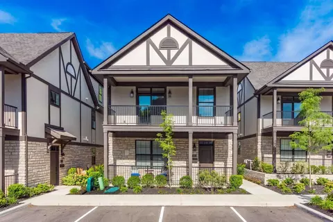 2015 W 5th Ave #211, Columbus, OH 43212