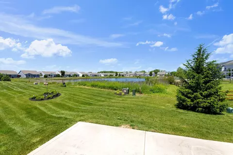 Exterior - 3751 Sanctuary Loop, Hilliard, OH 43026 photo 3 of 9