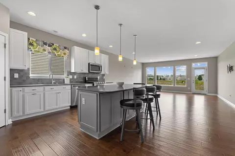 Kitchen - 3751 Sanctuary Loop, Hilliard, OH 43026 photo 1 of 4
