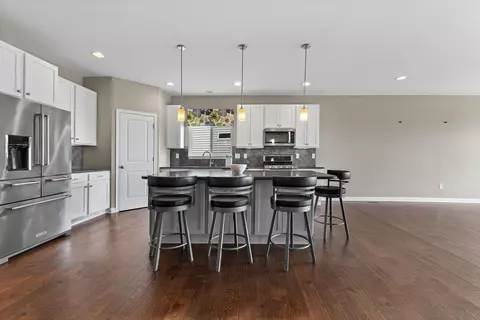 Kitchen - 3751 Sanctuary Loop, Hilliard, OH 43026 photo 2 of 4