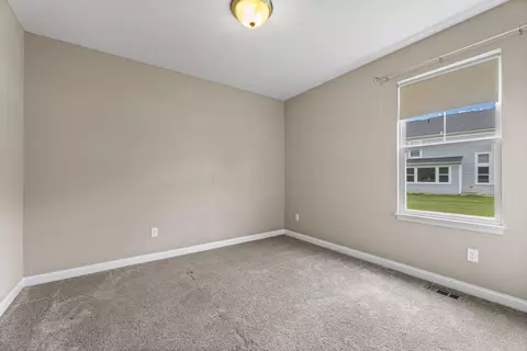Bedroom - 3751 Sanctuary Loop, Hilliard, OH 43026 photo 4 of 13