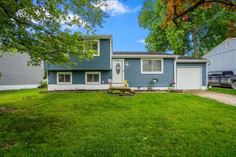 2421 Nugget Dr, Grove City, OH 43123