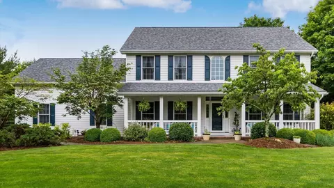 125 Cassidy Ct, Granville, OH 43023