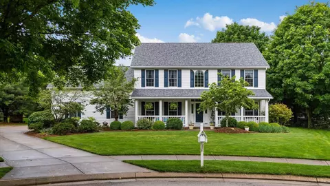 125 Cassidy Ct, Granville, OH 43023
