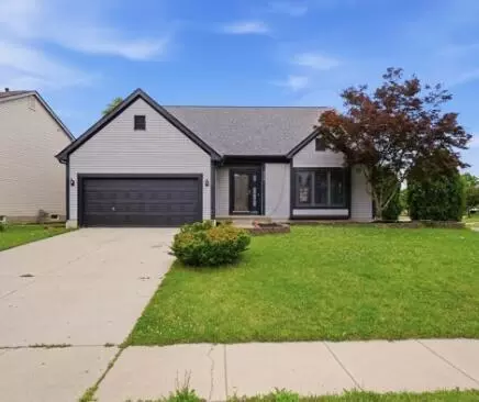 8360 Priestley Dr, Reynoldsburg, OH 43068
