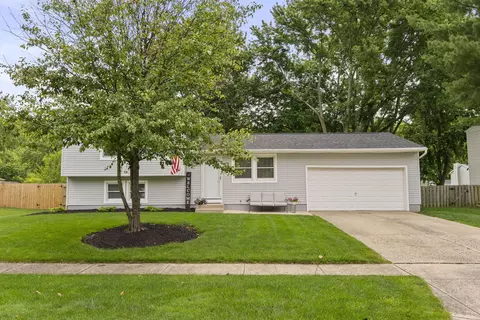442 Hilltop Dr, Pickerington, OH 43147