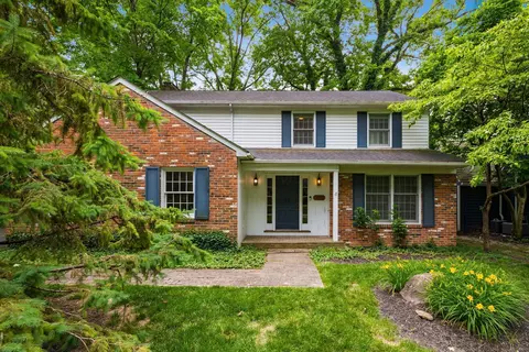 2357 Dorset Rd, Columbus, OH 43221