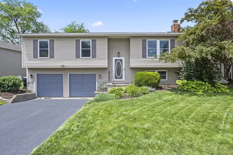 3608 Cypress Creek Dr, Columbus, OH 43228