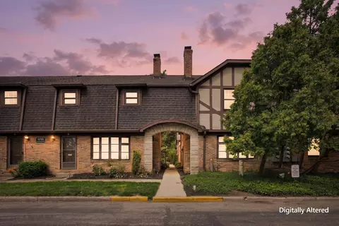 4753 Middletowne St #-4753E, Columbus, OH 43214