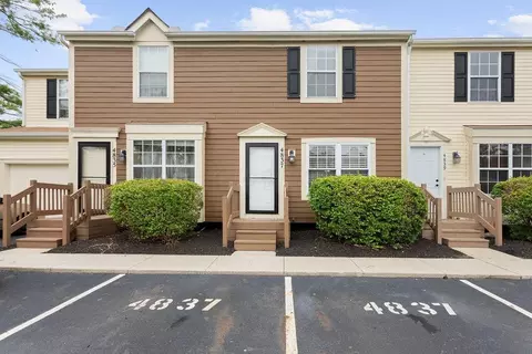 4837 Stoneybrook Blvd #30B, Hilliard, OH 43026