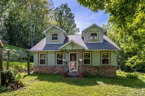 7929 N State Route 664 N, Logan, OH 43138