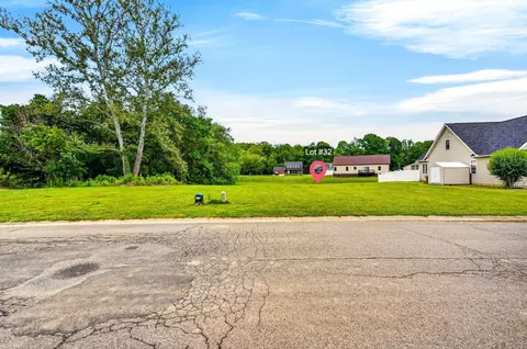 0 Hemlock Pkwy #LOT 32, Logan, OH 43138