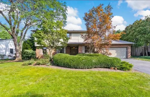1162 Clubview Blvd N, Columbus, OH 43235