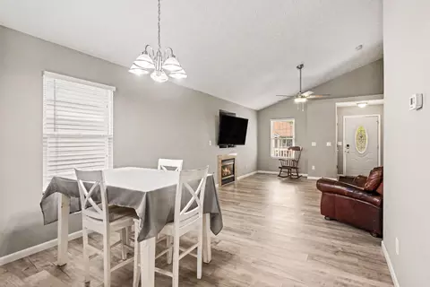 Dining - 5258 Franklin St #82, Orient, OH 43146 photo 2 of 2