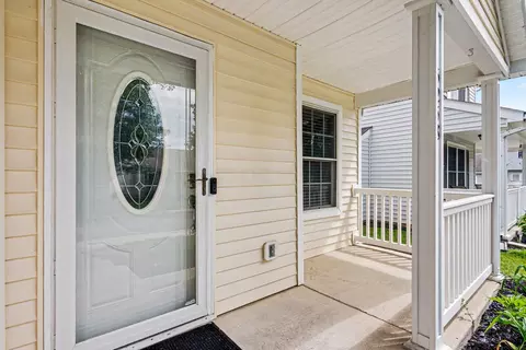 Exterior - 5258 Franklin St #82, Orient, OH 43146 photo 3 of 7