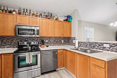 Kitchen - 5258 Franklin St #82, Orient, OH 43146 photo 1 of 1