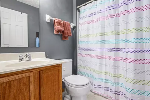 Bath - 5258 Franklin St #82, Orient, OH 43146 photo 2 of 2