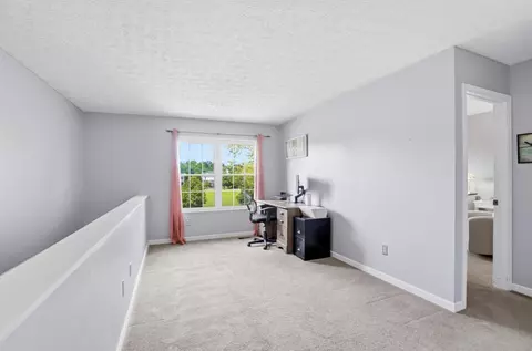 Other - 692 Crofton Loop, Delaware, OH 43015 photo 4 of 9