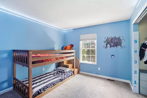 Bedroom - 692 Crofton Loop, Delaware, OH 43015 photo 3 of 5