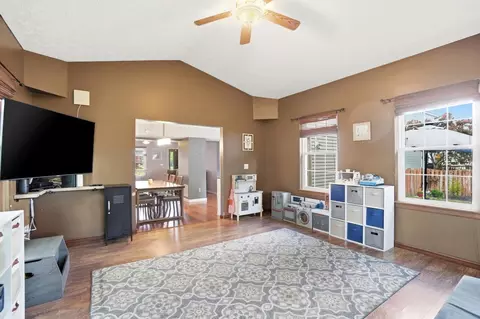 Living - 692 Crofton Loop, Delaware, OH 43015 photo 2 of 2