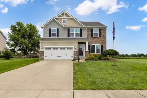 177 Almahurst Rd, Pataskala, OH 43062